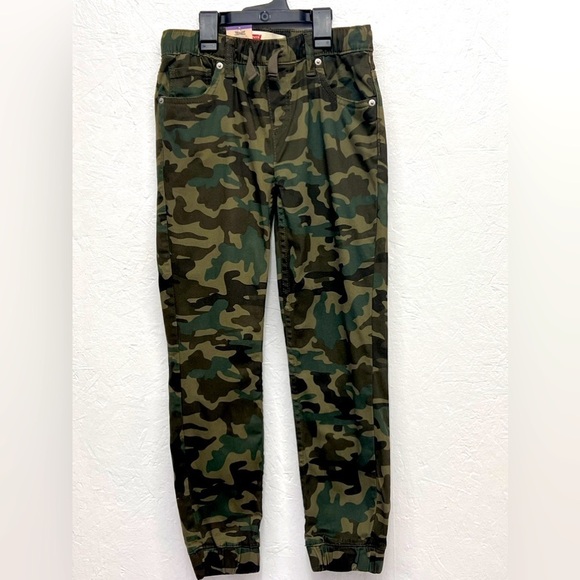 Boys Levi’s Jeans Jogger Camo Pants - 10 - Picture 3 of 13